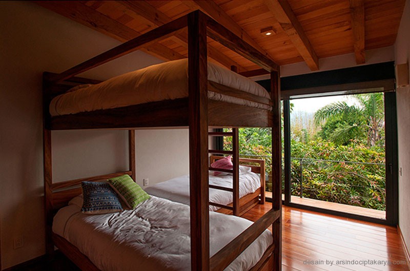 desain interior rumah kayu modern
